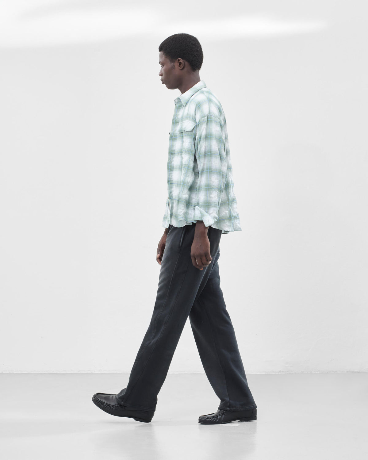 Lightweight Crinkle Overshirt