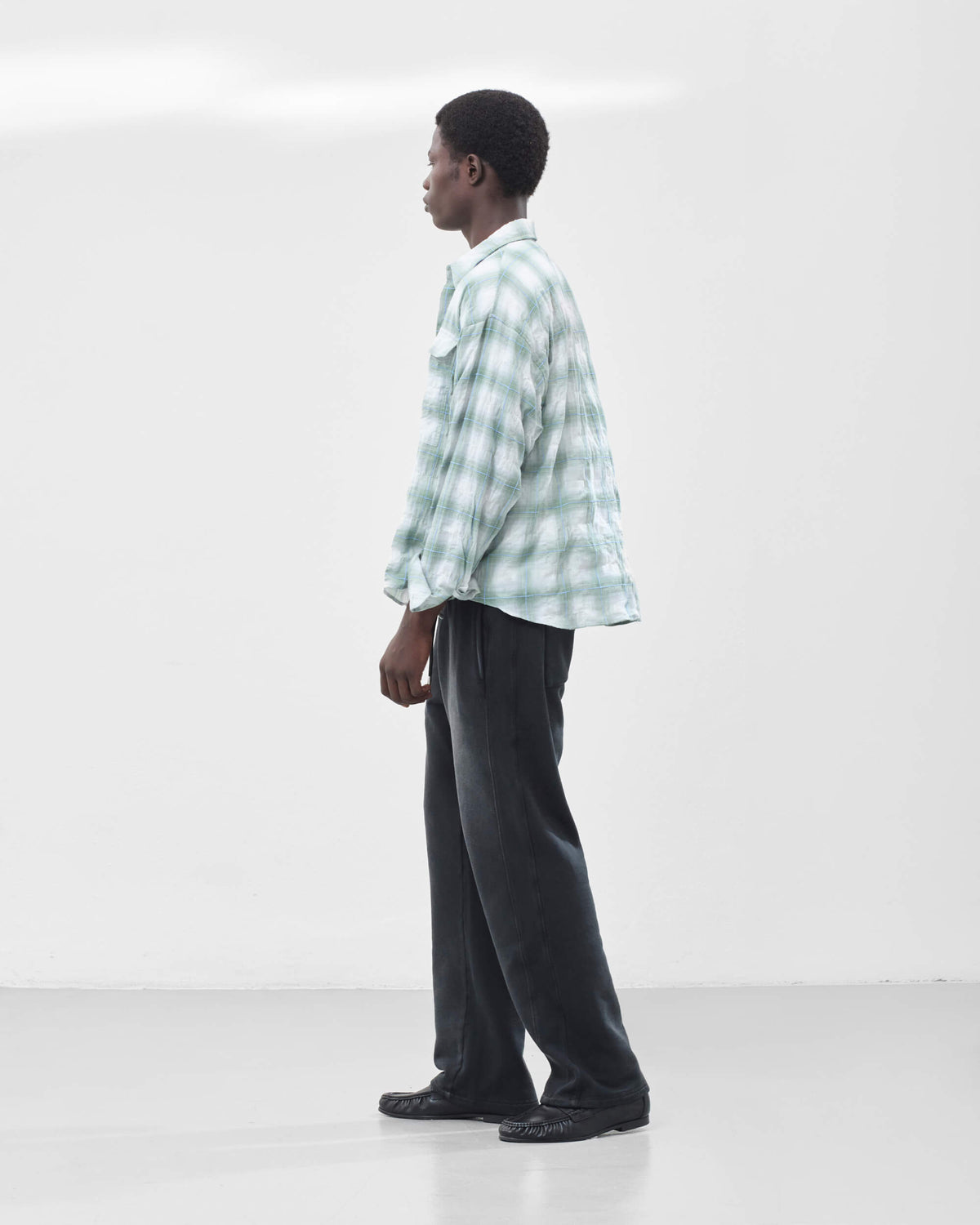 Lightweight Crinkle Overshirt
